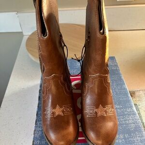 Brown Western-Style Women's Boots
